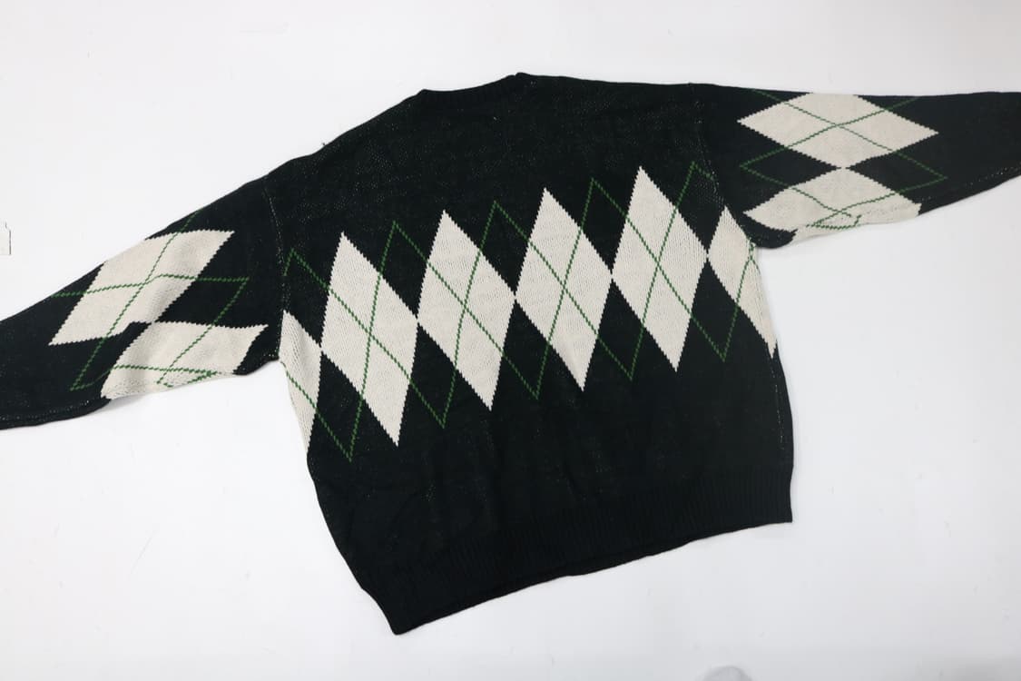 모노마트 블랙 아가일 체크 패턴 오버핏 라운드 니트 (L) 상품이미지9