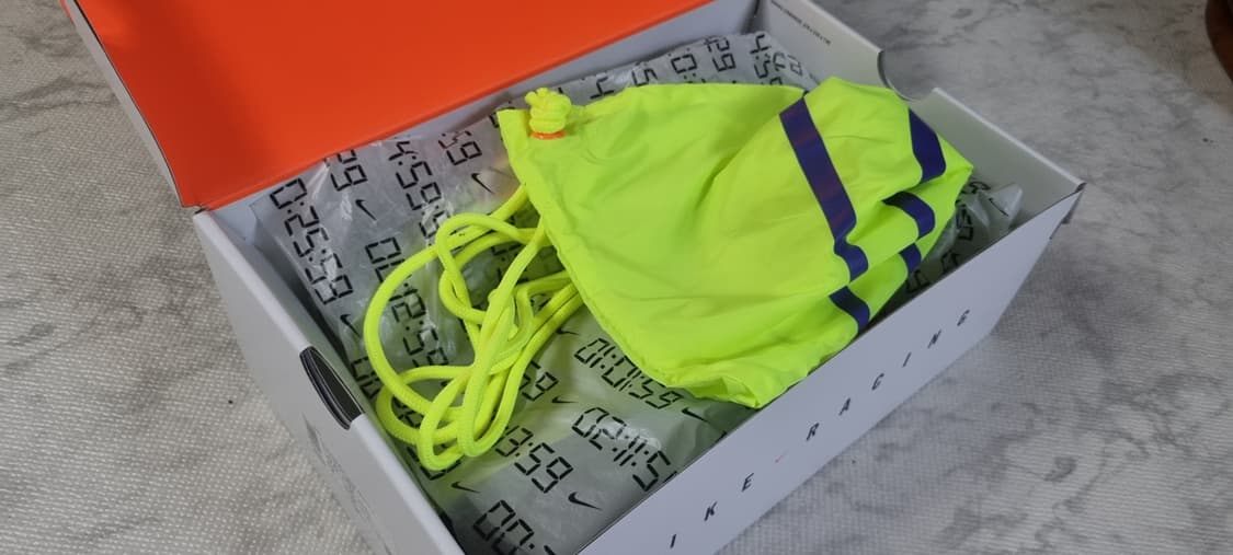 나이키 줌 알파 플라이 넥스트 % 3 볼트 285 상품이미지5