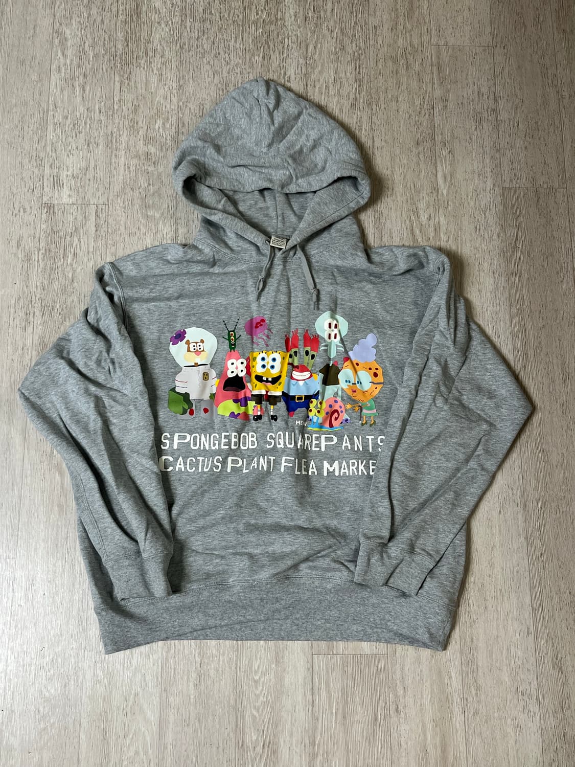 유니클로cpcm x 스폰지밥 후드 XL 상품이미지1