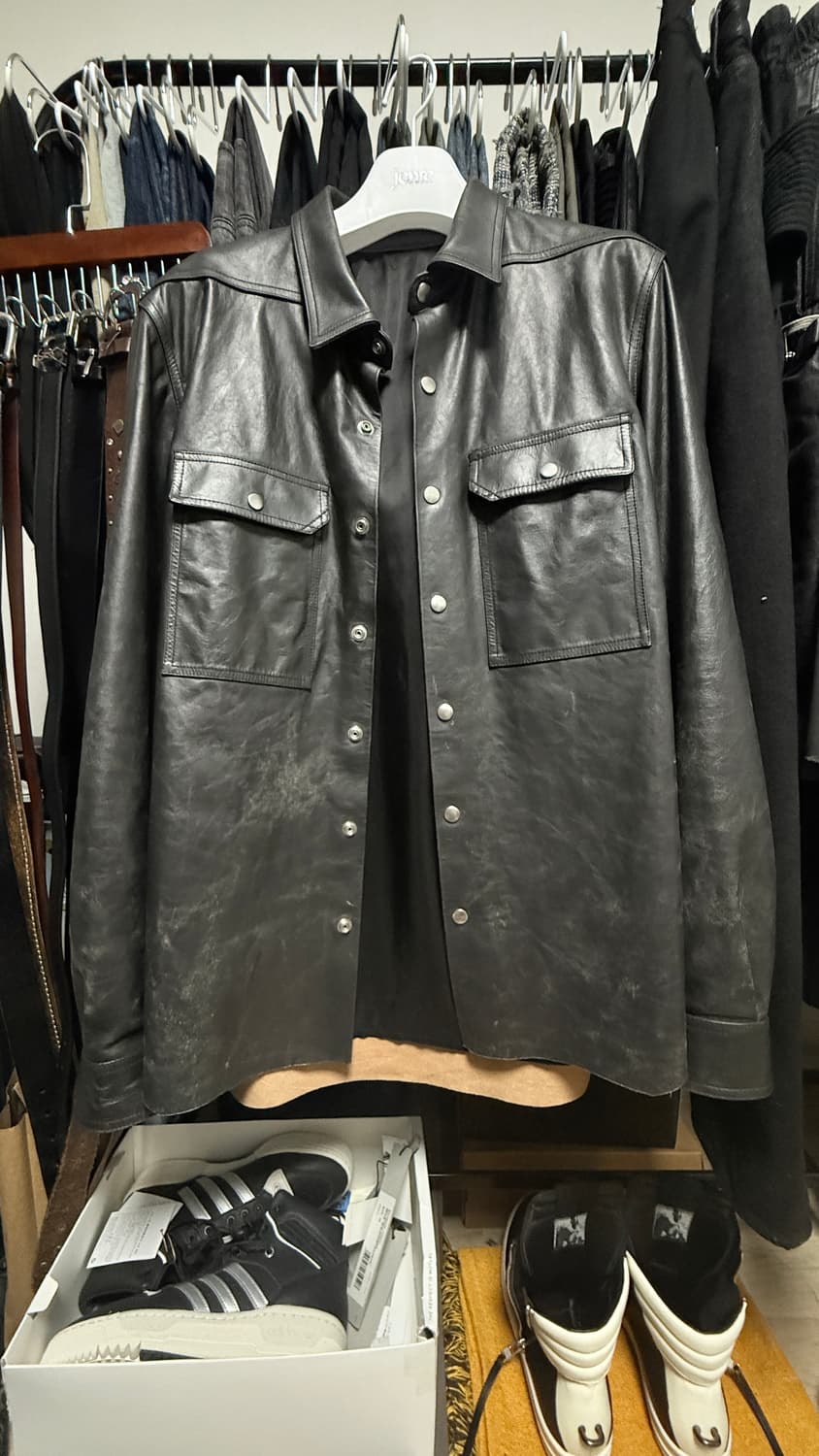 릭오웬스 레더셔츠자켓 50사이즈 100~105정도 상품이미지1