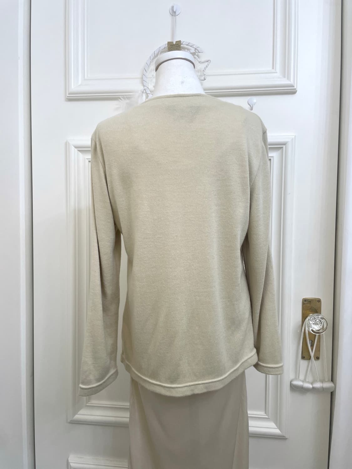 cream beige pearl point one-button cardi 상품이미지4