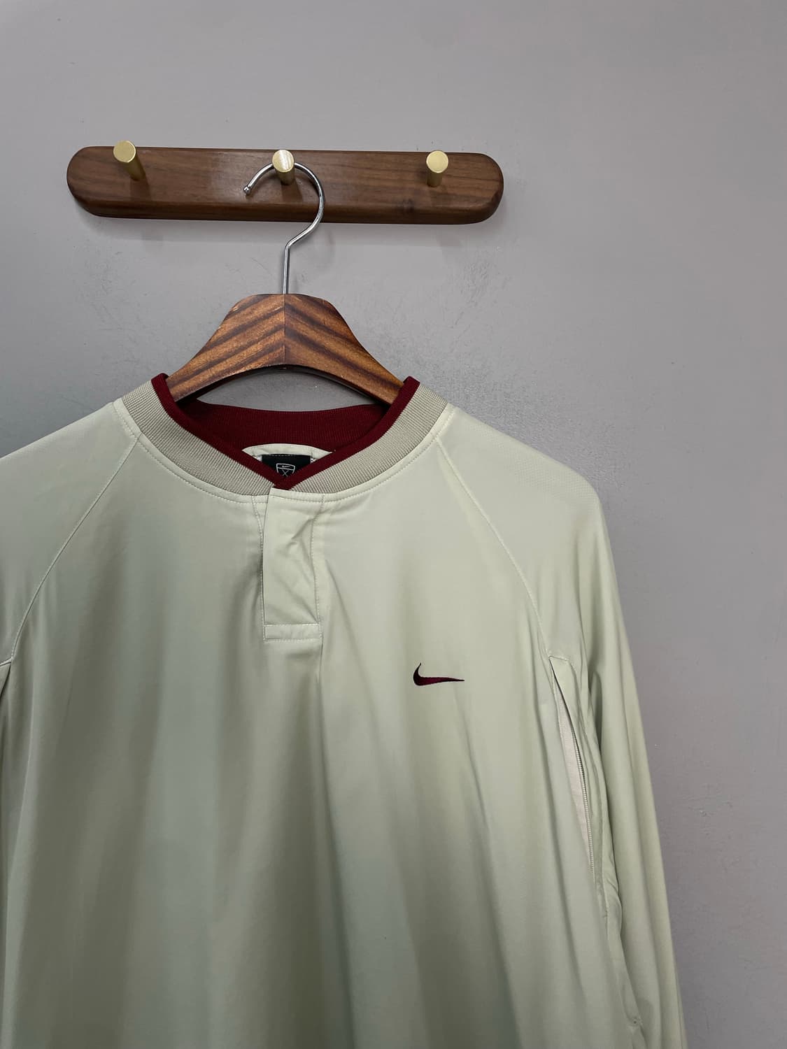 나이키 올드스쿨 브이넥 웜업 H2077 상품이미지3