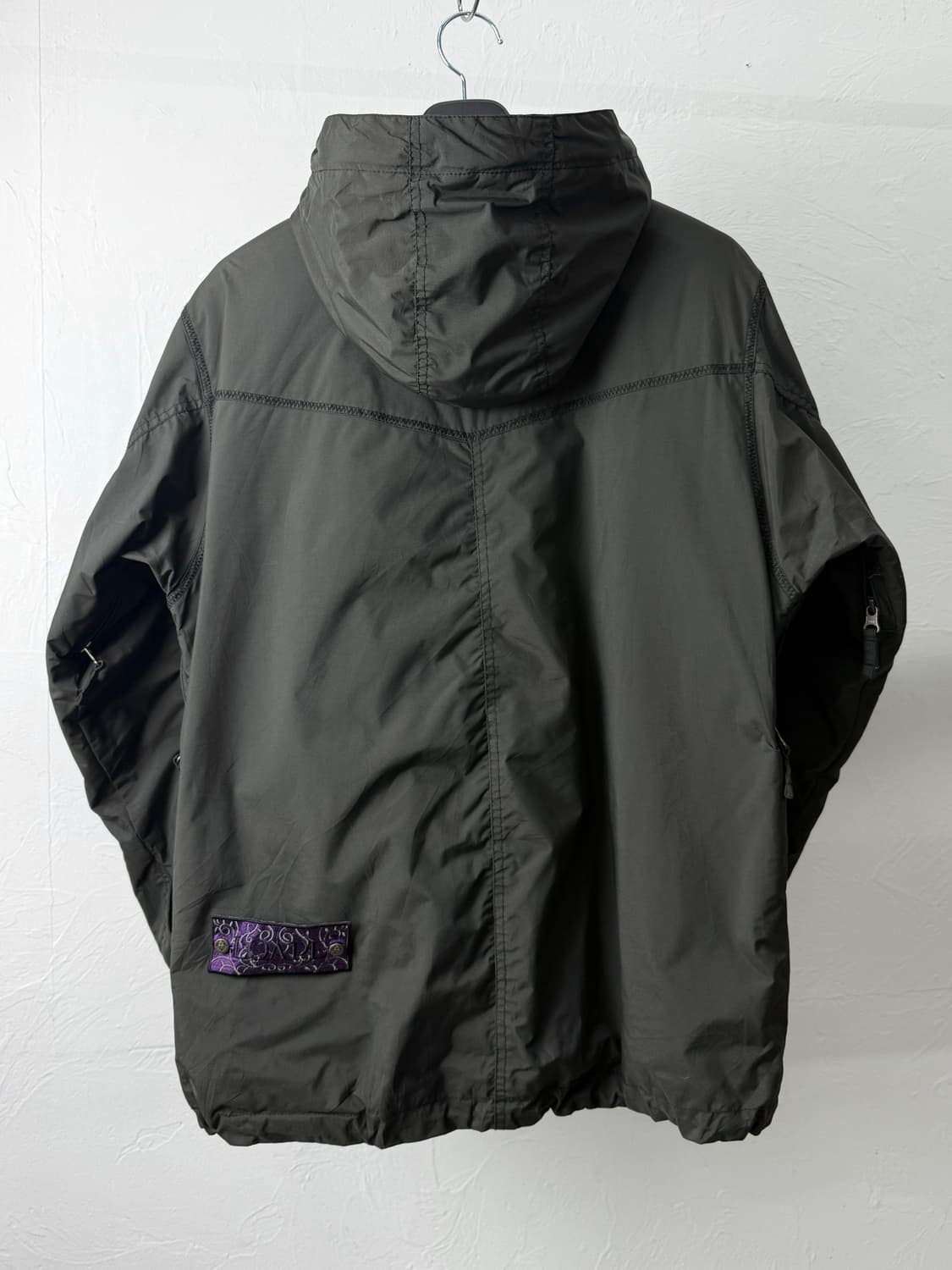 데상트 스키 후드 점퍼 상품이미지6