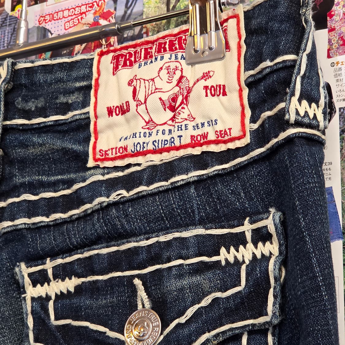 트루릴리전 USA 조이 슈퍼티 워싱 부츠컷 데님 팬츠 상품이미지4