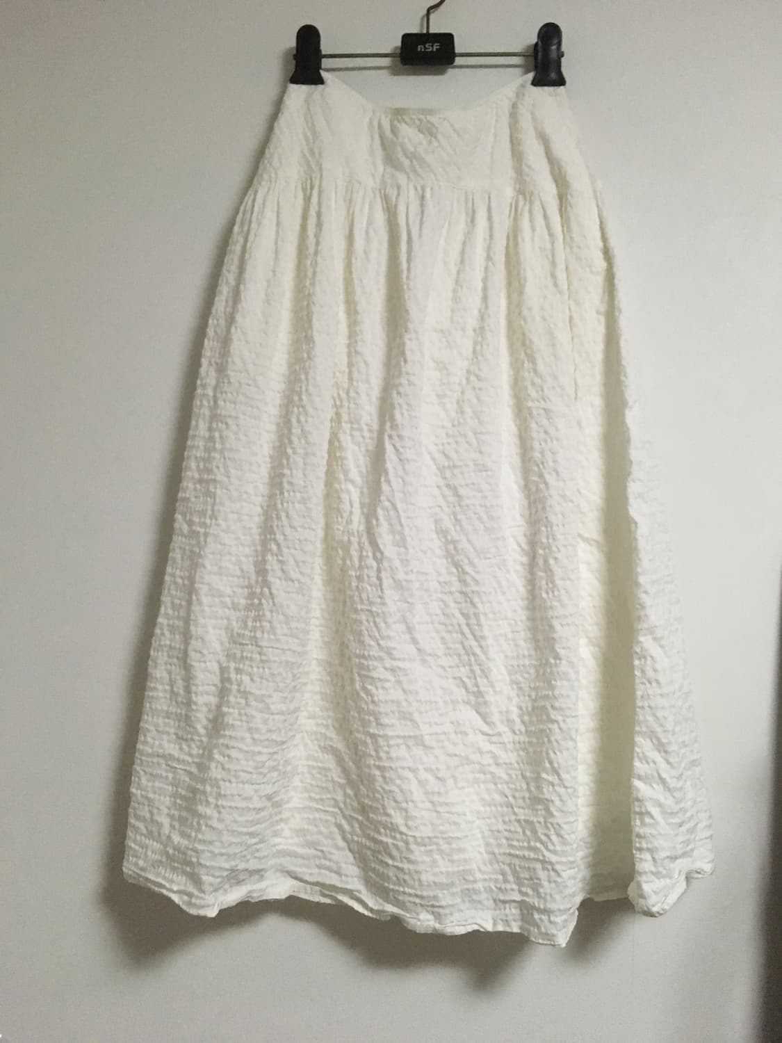 유니클로 시어서커볼륨 롱스커트 상품이미지1