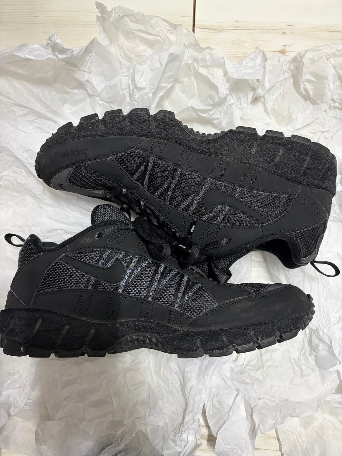 [280] 나이키x슈프림 에어 휴마라 블랙 상품이미지4