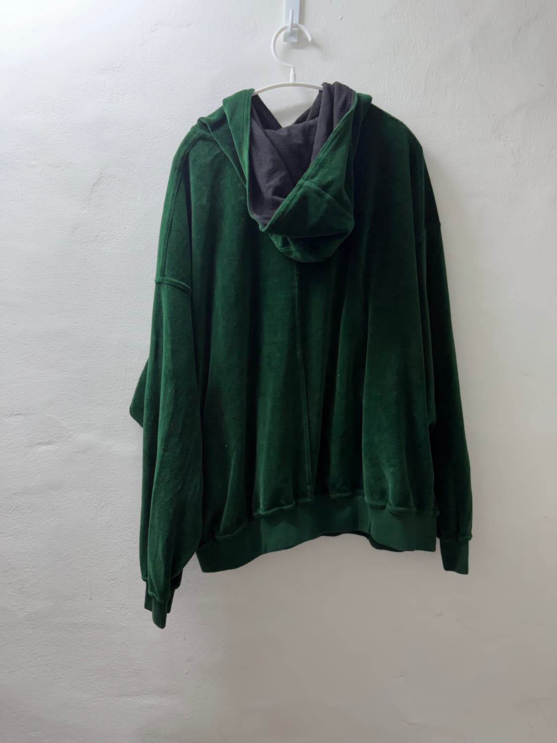 하이더아커만맛 벨벳후드티 상품이미지2