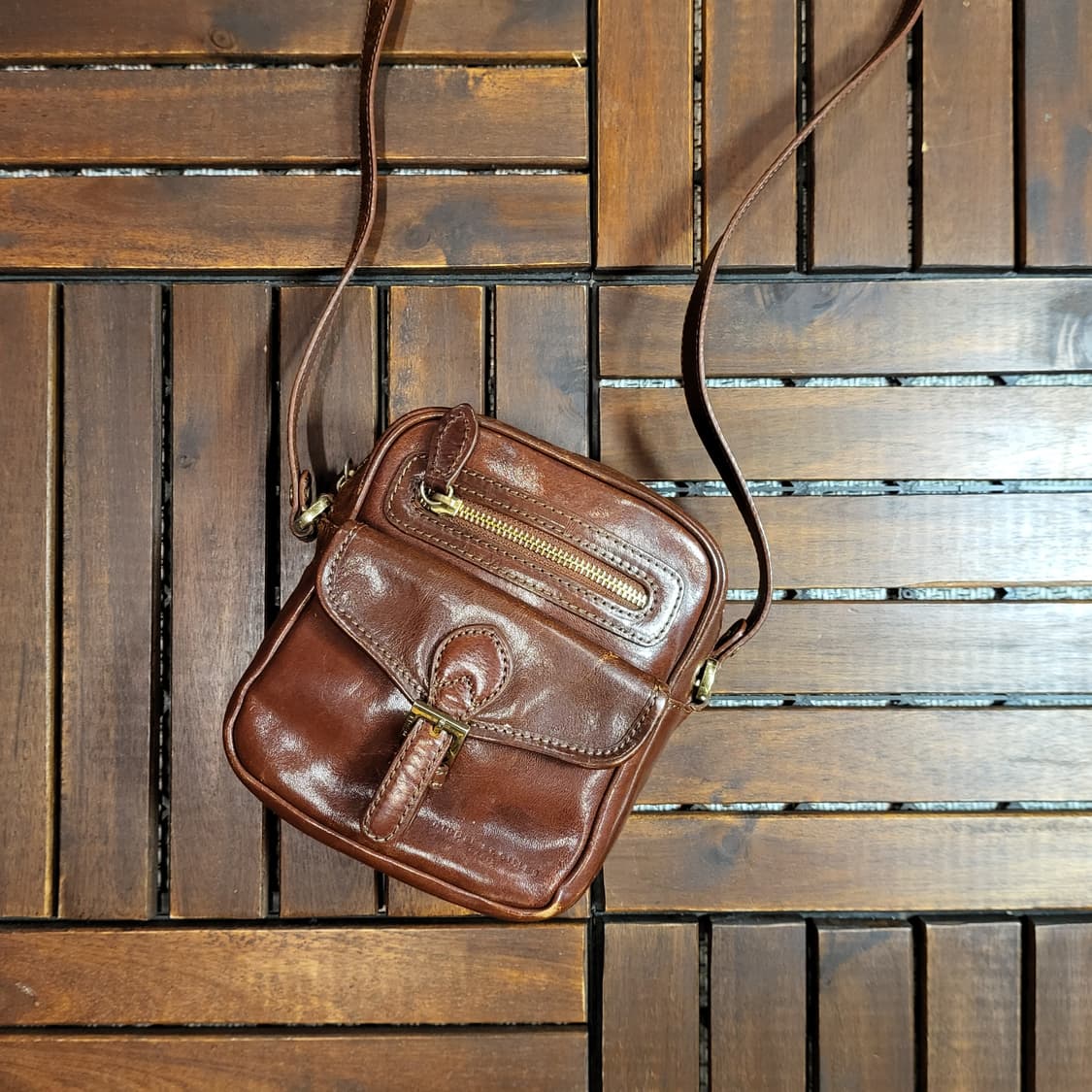 Nicole 미니 레더 크로스백 상품이미지3