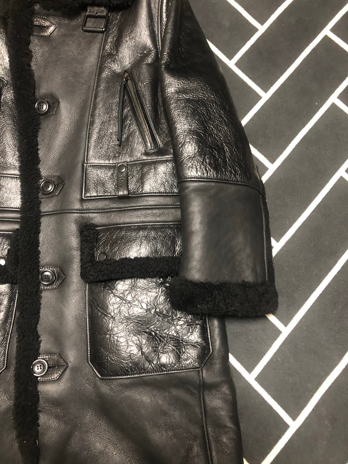 (새제품초특가)bon 본 리얼가죽 양털 시어링 무스탕 옴므/몽클레어스톤 상품이미지5