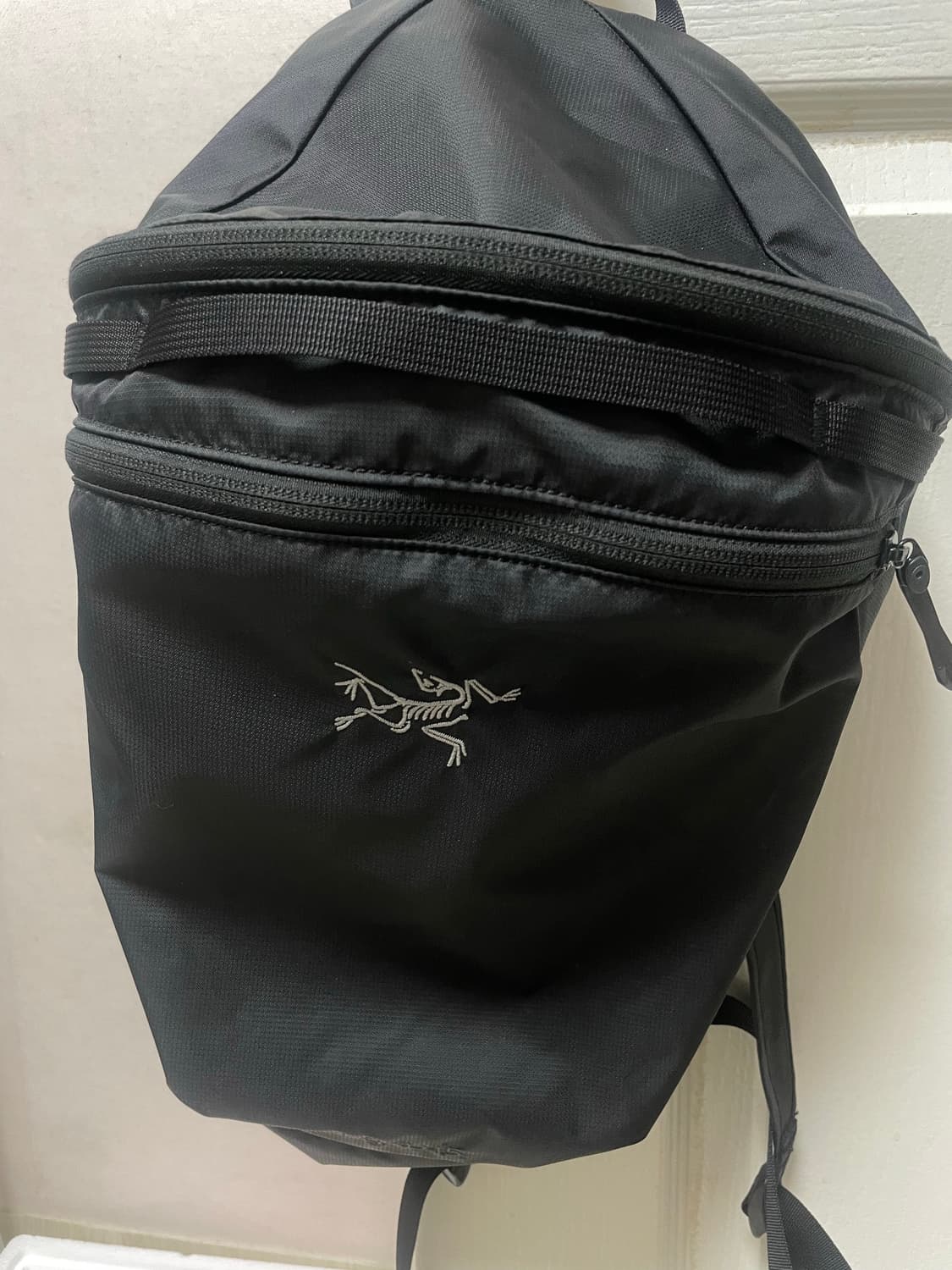 아크테릭스 헬리아드 15 블랙 백팩 상품이미지2