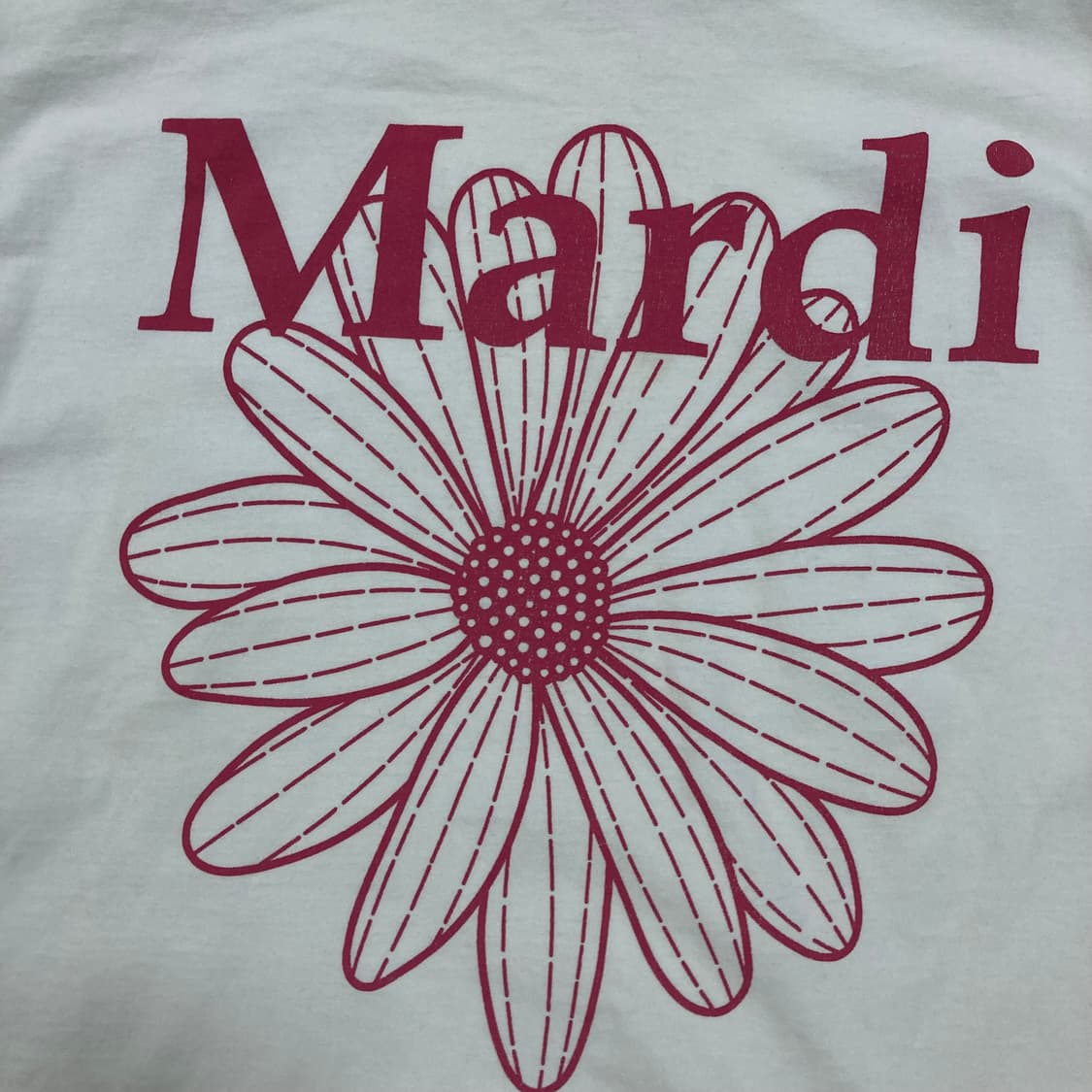 마르디 메크르디 플라워 빅로고 화이트 반팔티 상품이미지2