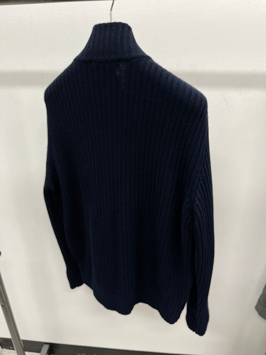 110) 폴스튜어트 스웨이드 누빔 니트집업 상품이미지7