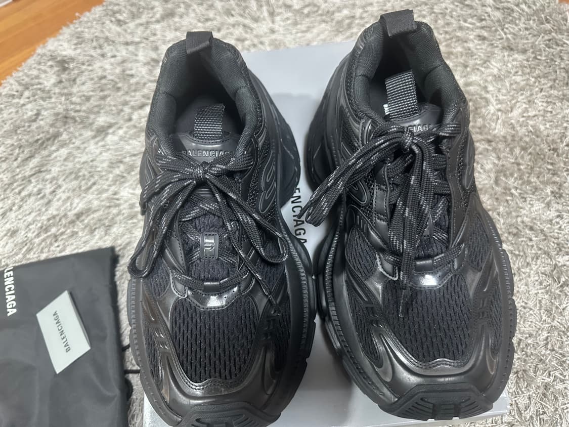 [42] 발렌시아가 10XL 블랙 상품이미지1