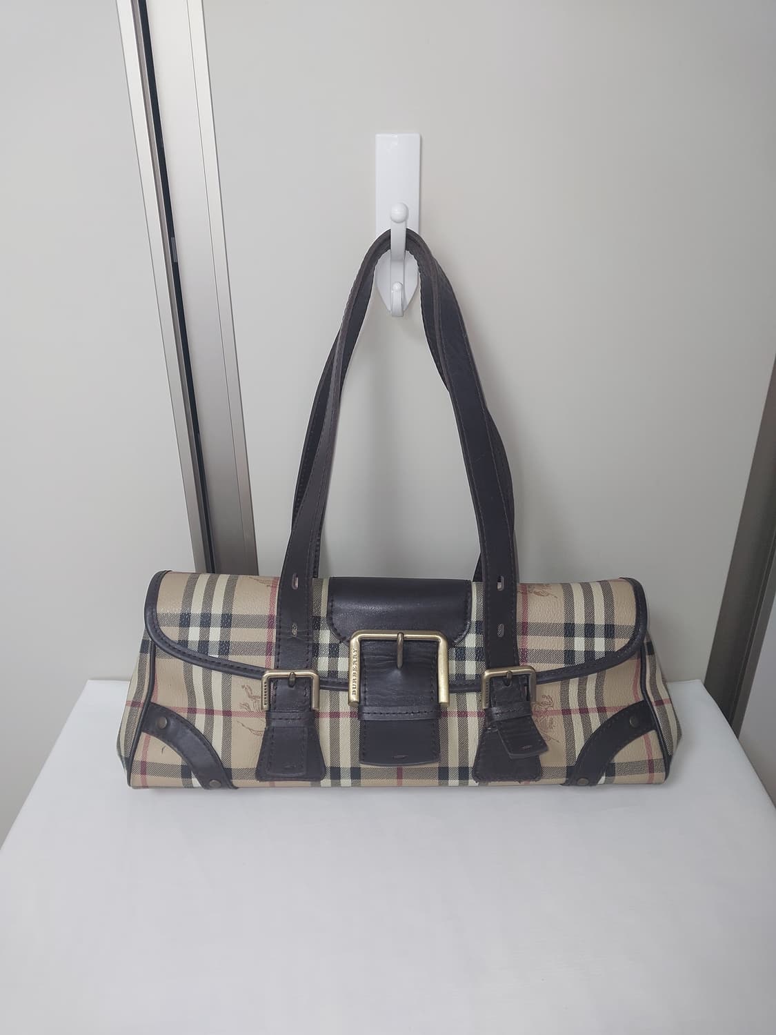 버버리 00's 바게트 숄더백 상품이미지1