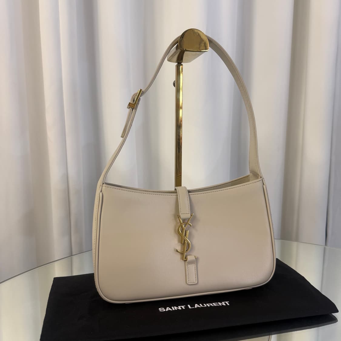 생로랑 LE 5 A 7 호보백 스몰 상품이미지3