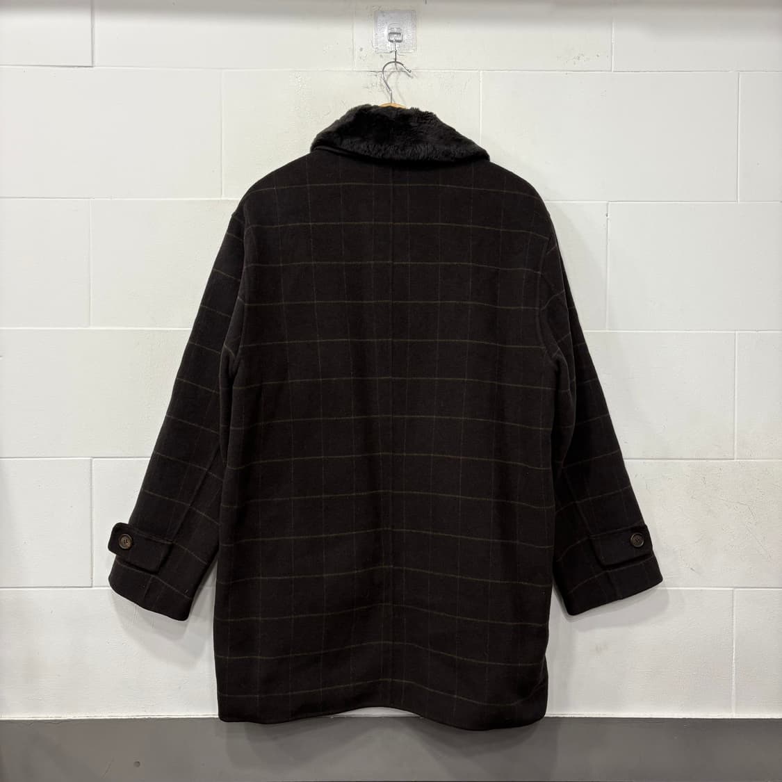 입생로랑 울 체크 퍼 카라 자켓 상품이미지3