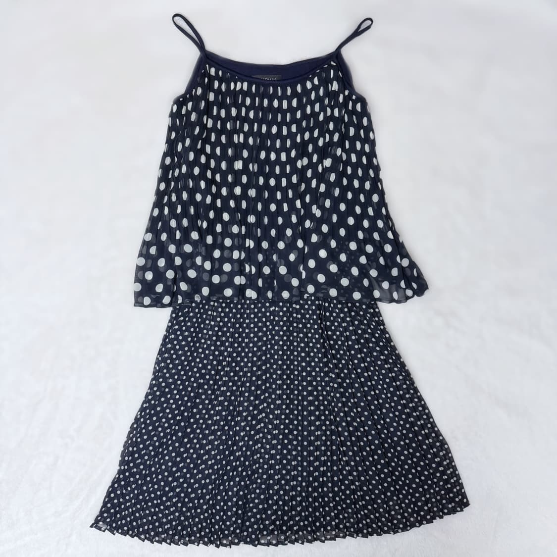 Sistematic 히메갸루 오네갸루 도트 플리츠 드레스 ≽^•⩊•^≼ 상품이미지1