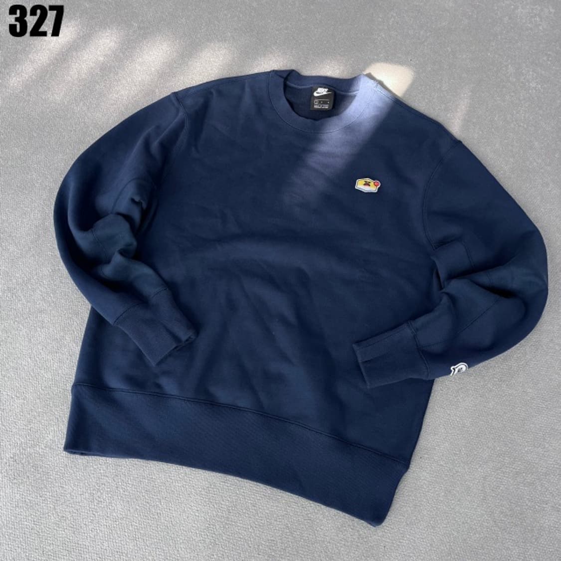 나이키 네이비 맨투맨  상품이미지1