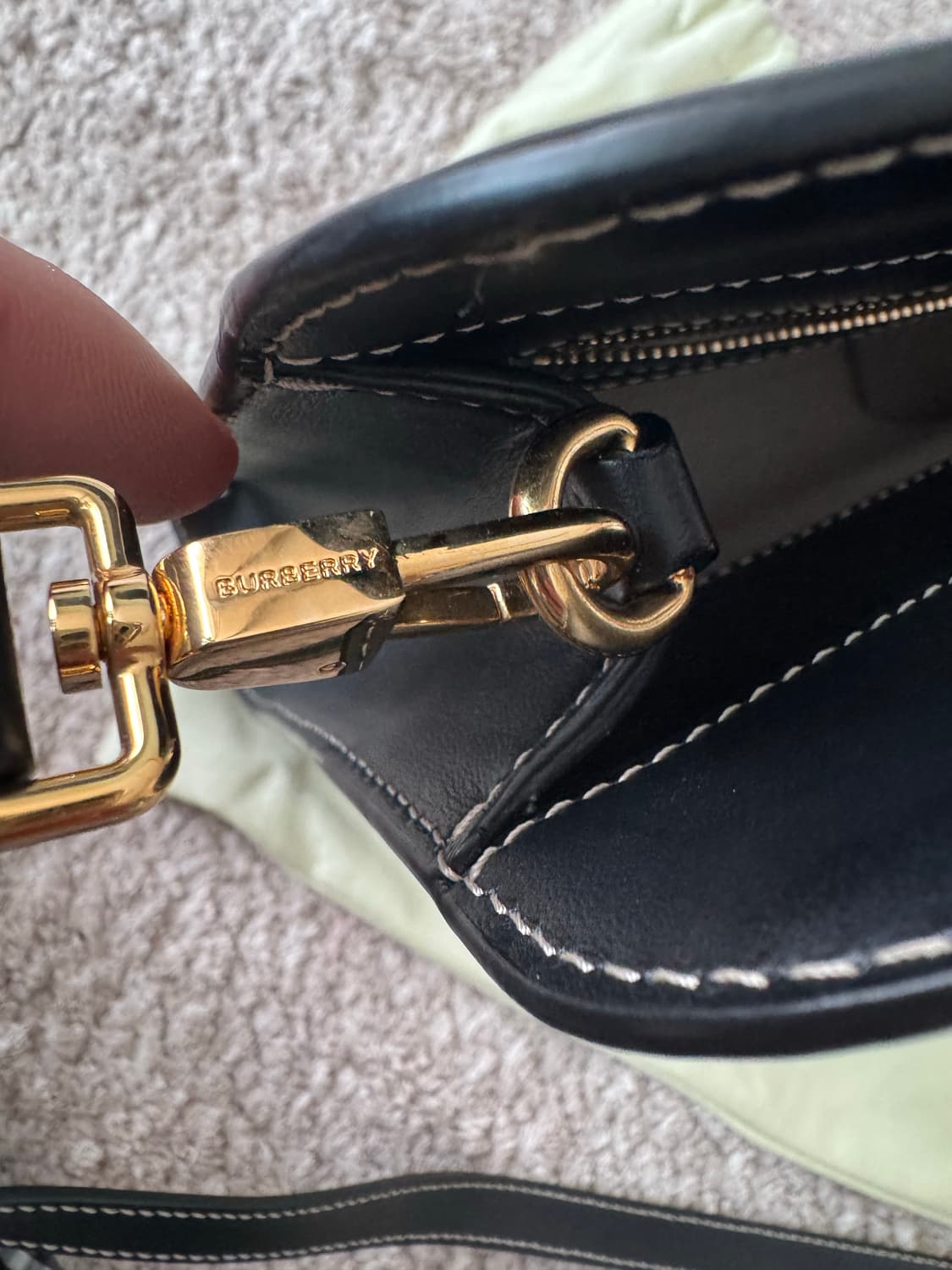 정품 버버리가방 크로스백 토트백 캔버스 상품이미지6