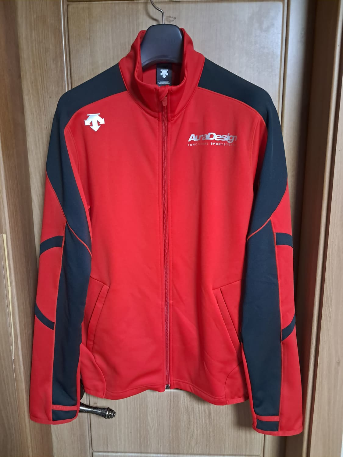 데상트 트랙자켓 남성95 상품이미지1