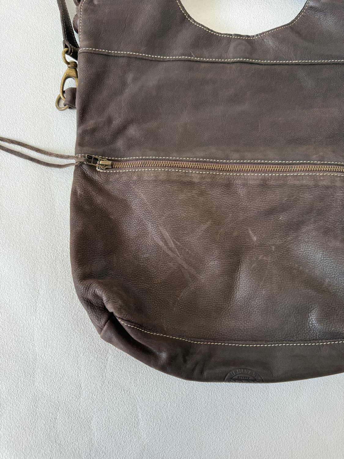 Roots 레더 크로스 토트백 상품이미지8