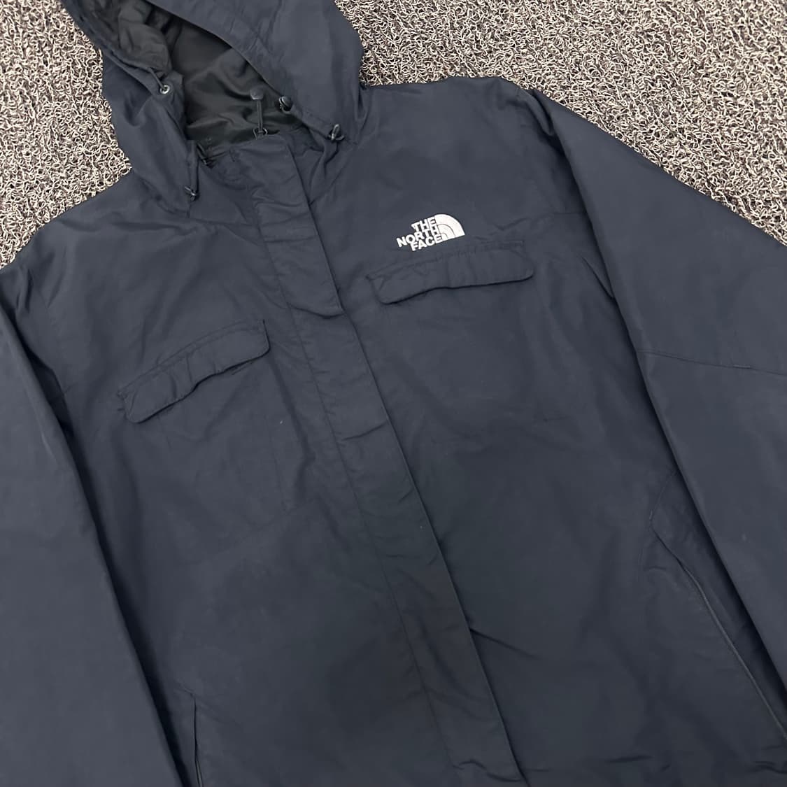 노스페이스 여성 바람막이 자켓 블랙 95(XL) 상품이미지2