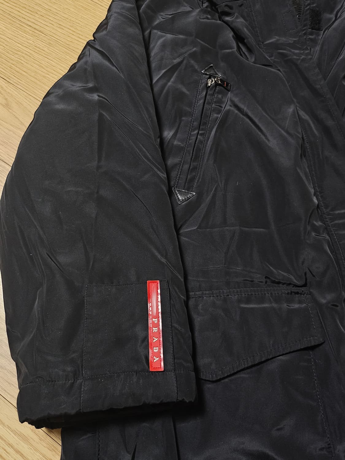 프라다 퍼 야상 패딩자켓 블랙 상품이미지3