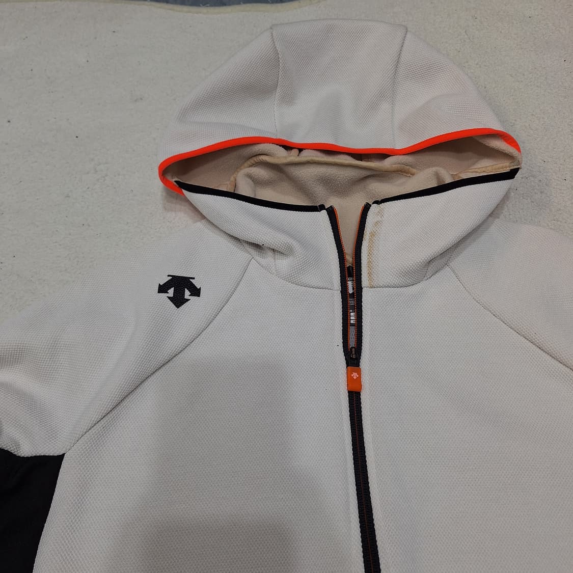 데쌍트  후드집업M 상품이미지2