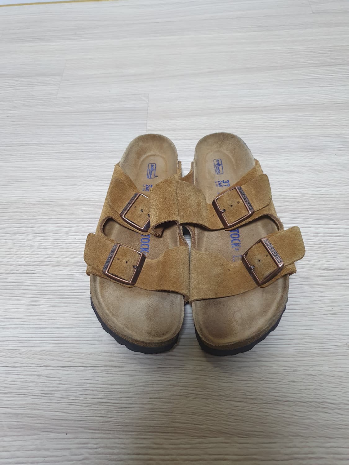 버켄스탁 아리조나 스웨이드 슬리퍼 240 상품이미지3