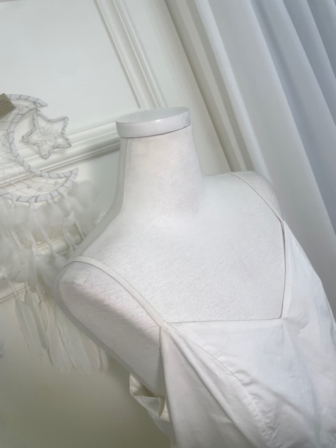 white pleats back shirring flare long op 상품이미지6