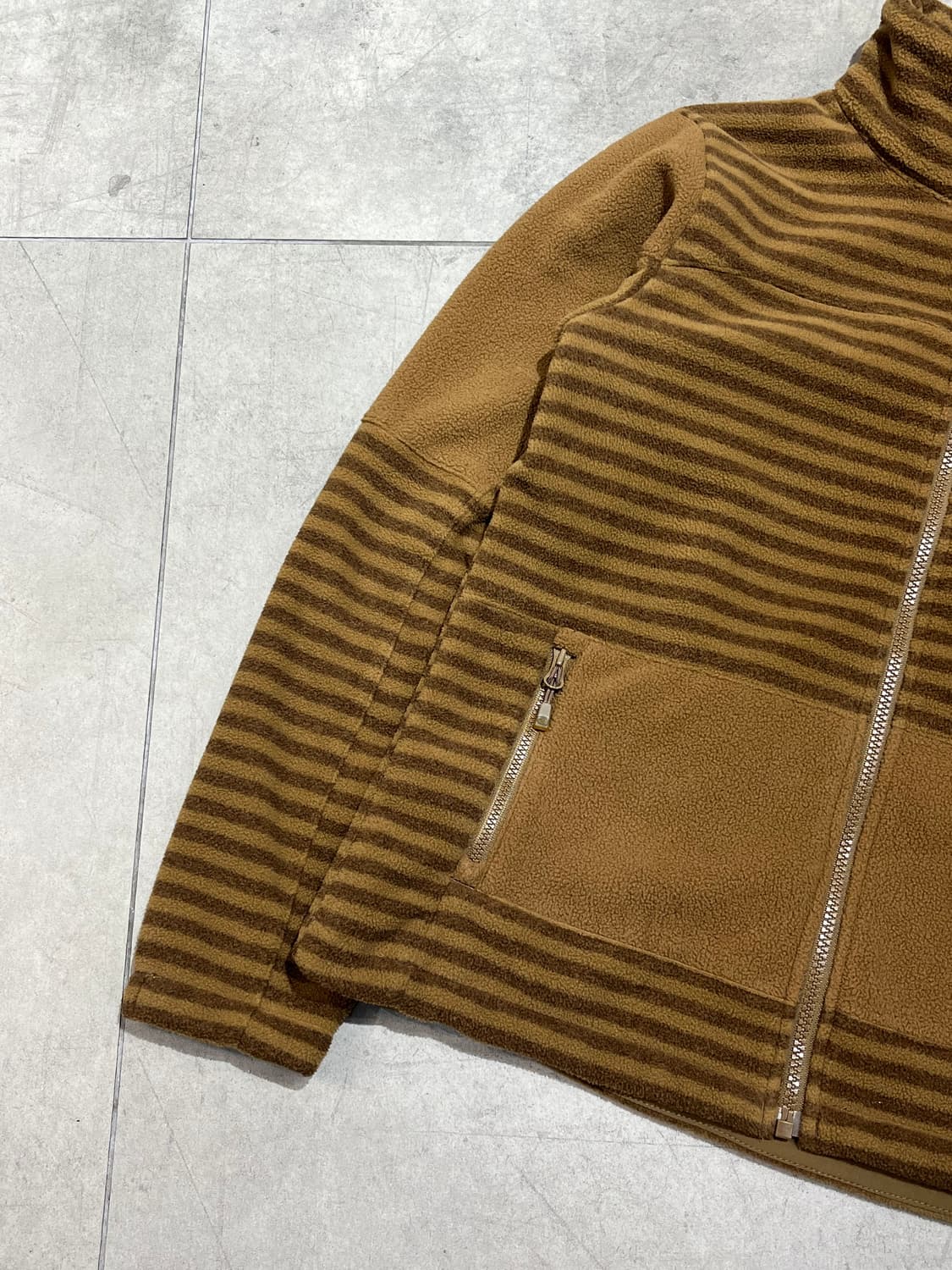 노스페이스 초코 브라운 스트라이프 후리스 자켓 상품이미지2