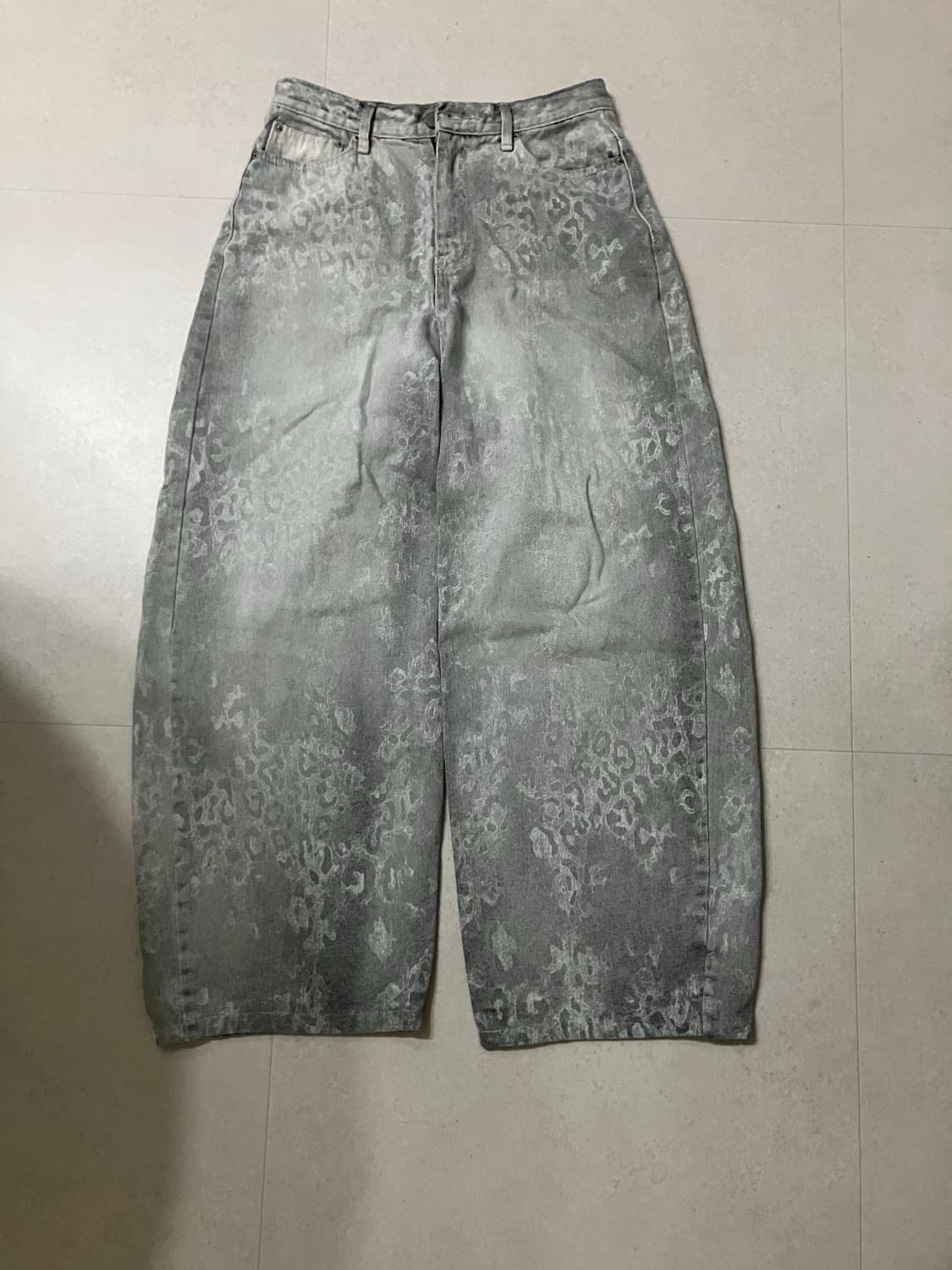 실버 화이트 레오파드 팬츠 상품이미지1