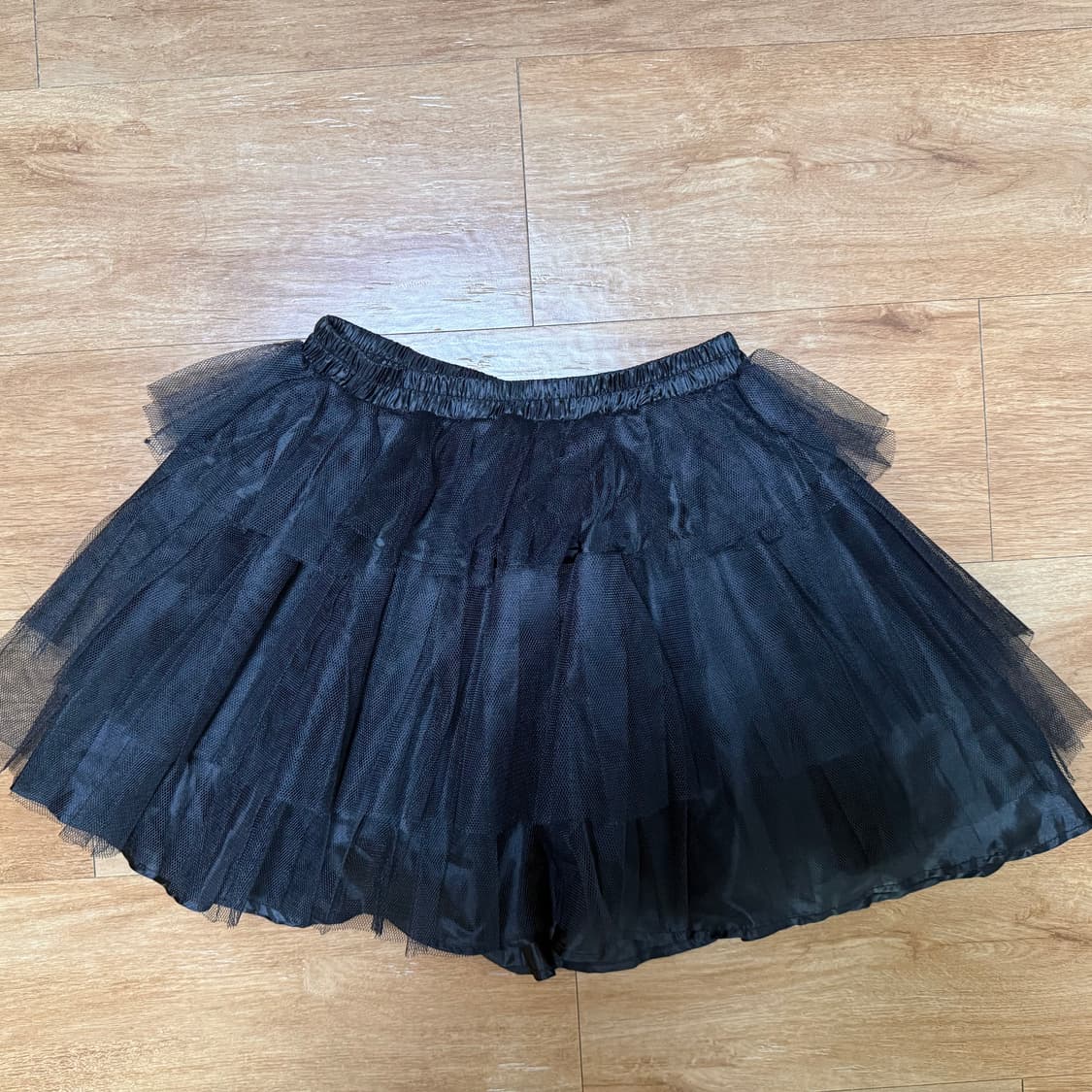 d.i.a 블랙 탑 상품이미지4