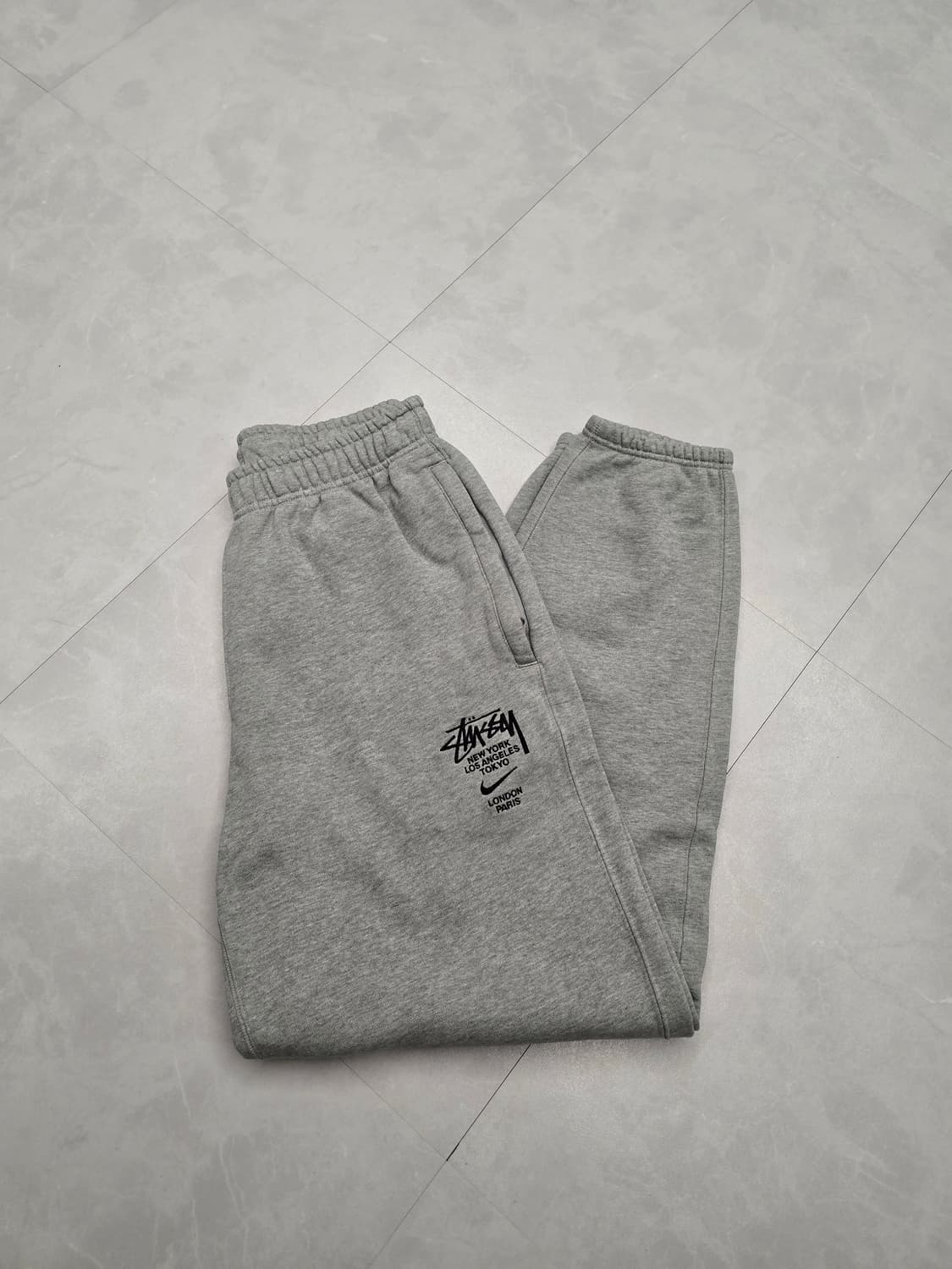 나이키x스투시 팬츠 상품이미지1