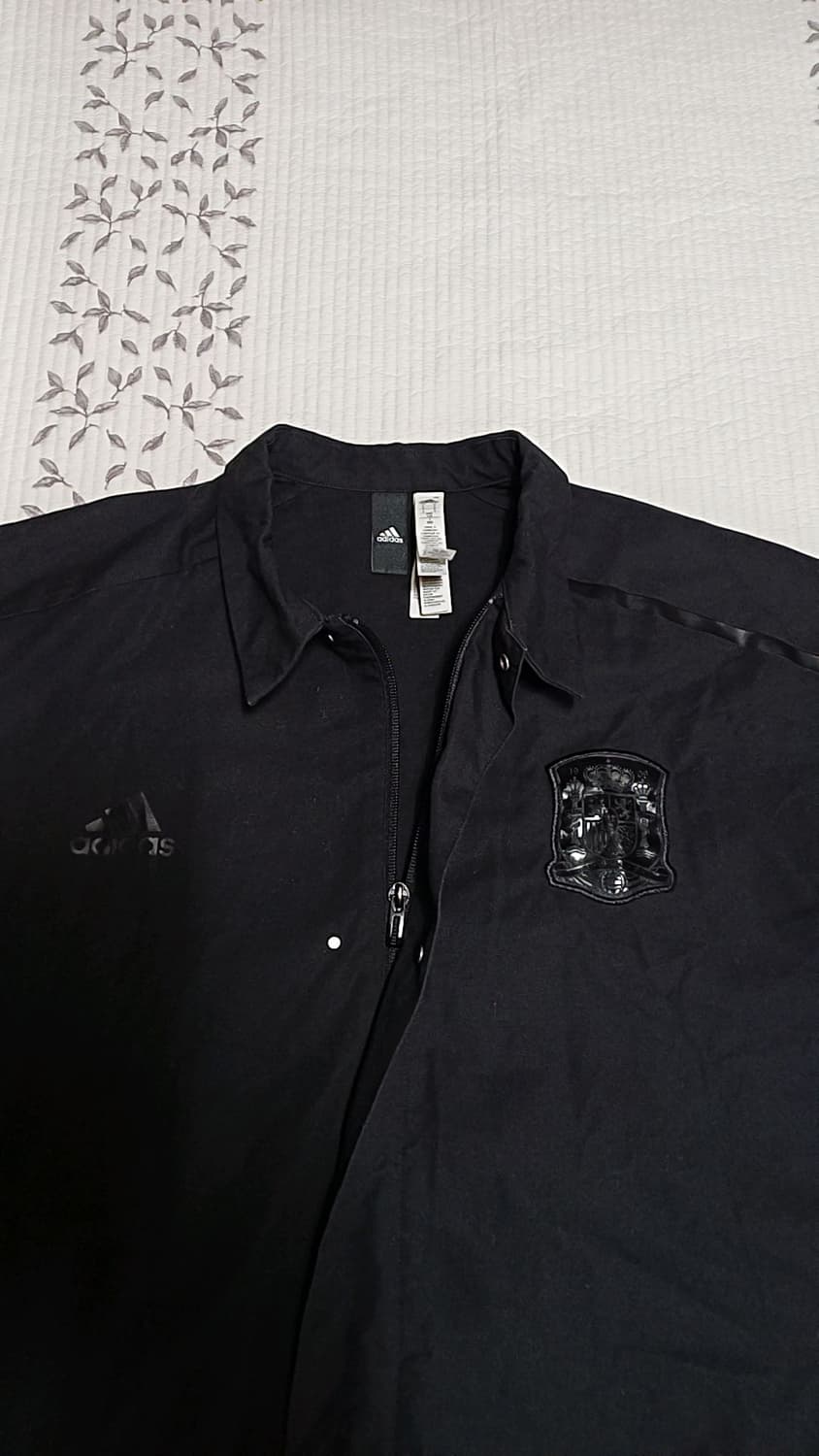 아디다스 스페인국대 블랙면자켓 110 가슴62 기장81 상품이미지3