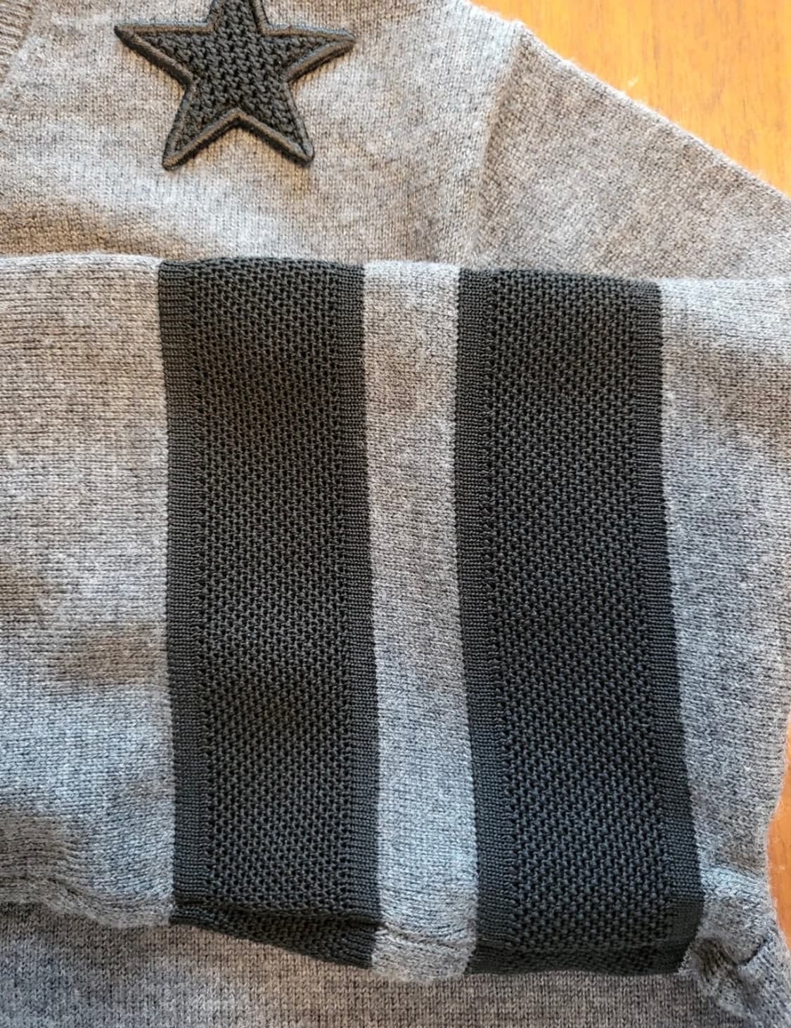지방시 스타패치 울 니트 상품이미지4