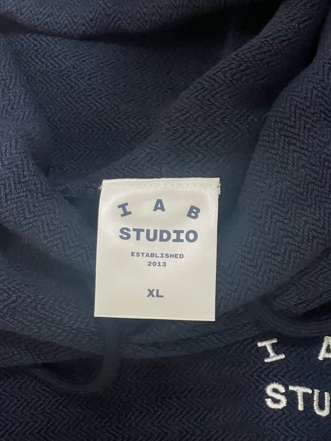 아이앱 스튜디오 헤링본 후드 네이비 XL 상품이미지4