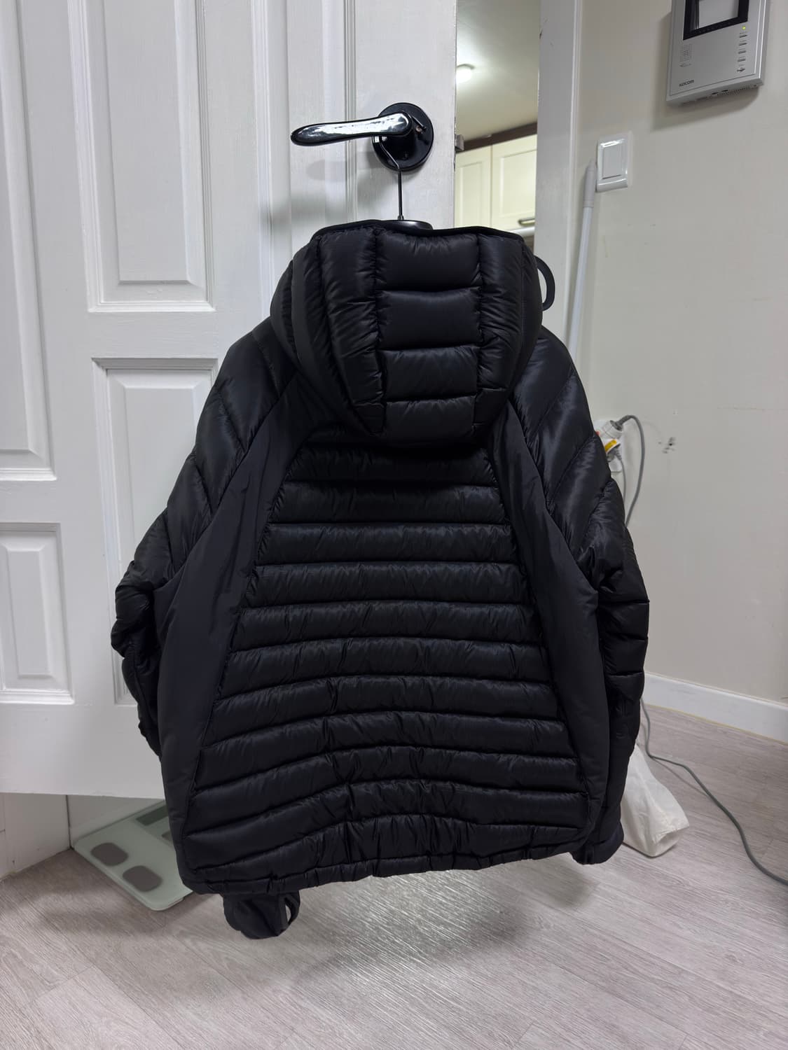 산산기어 24fw 푸퍼 경량패딩 상품이미지2