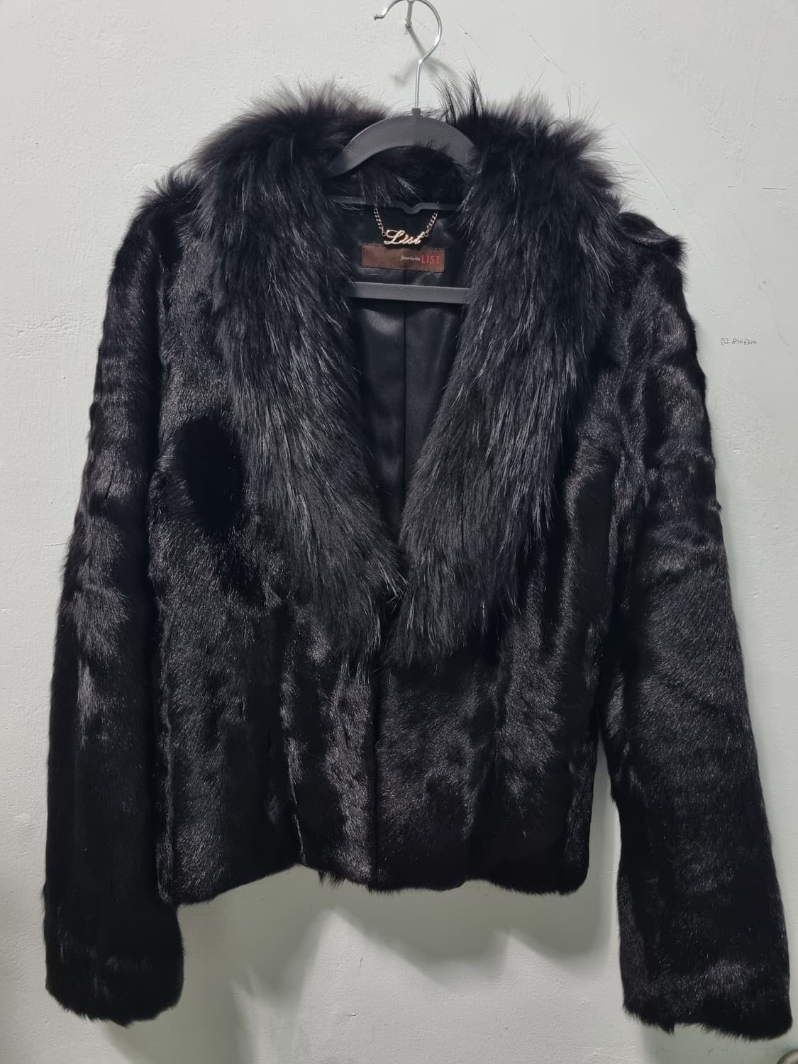 리스트 염소털 자켓 66 상품이미지1