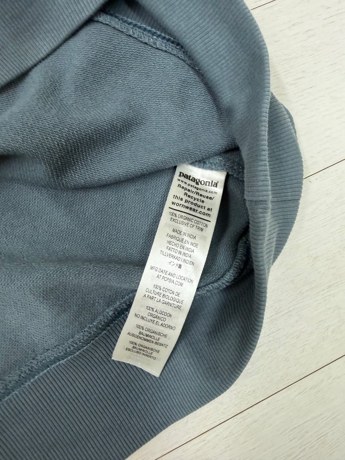 파타고니아 맨투맨 M 사이즈  상태 9.5/10  사진찍고 절대 안입습니 상품이미지6