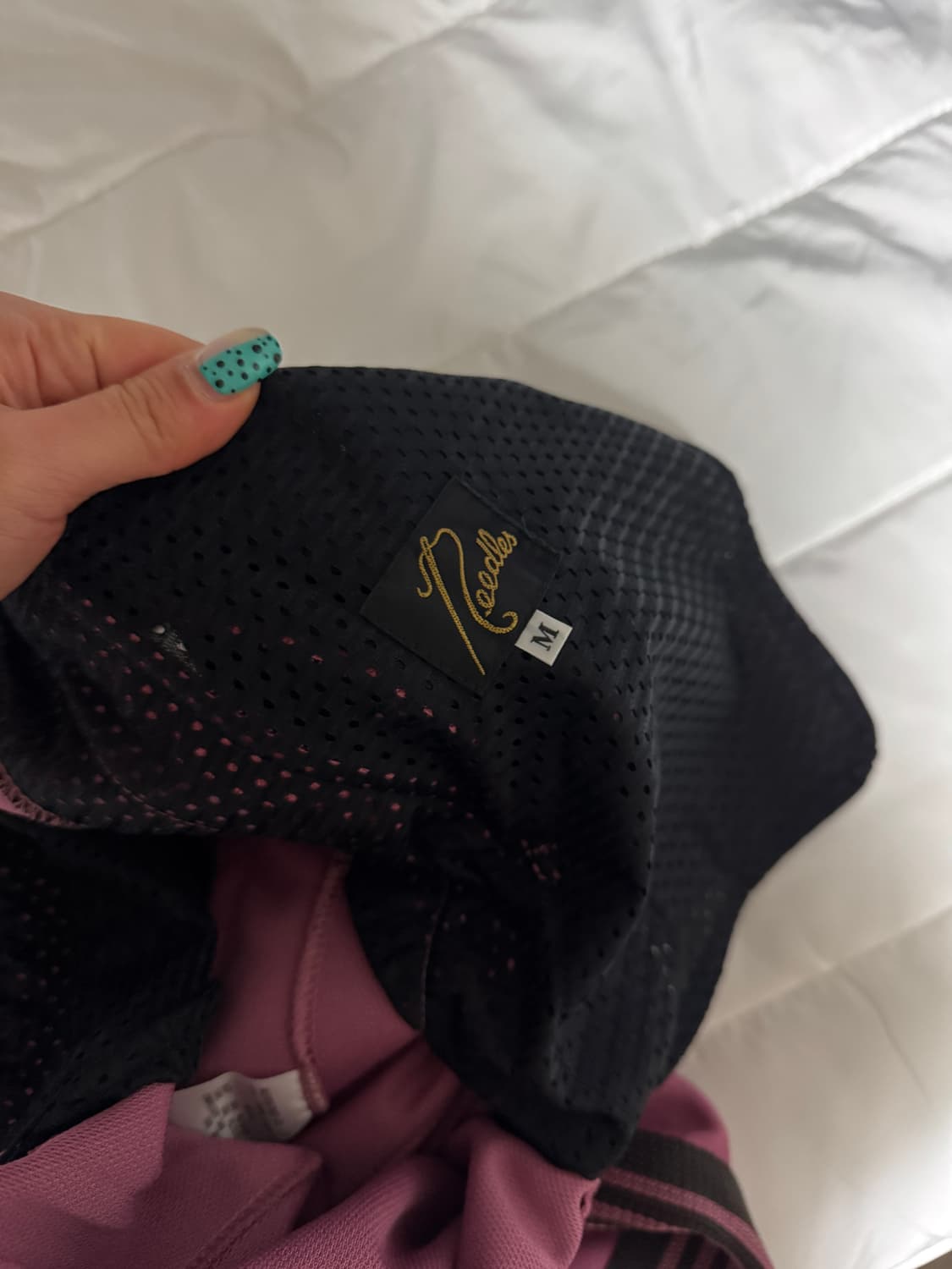 니들스 트랙팬츠 M 스모크핑크 팝니다 상품이미지2