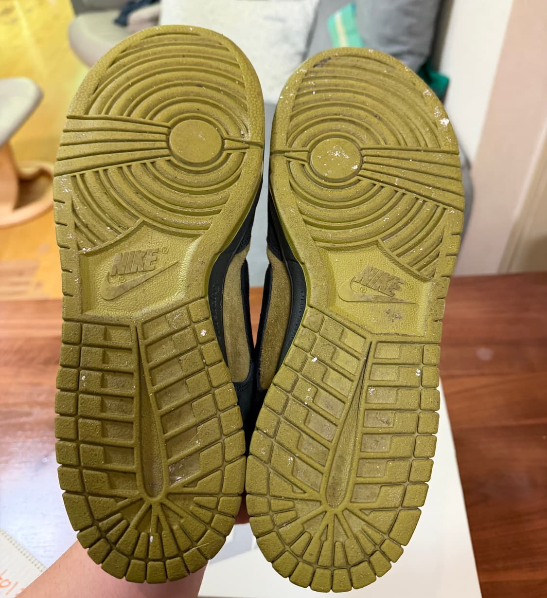 (295)나이키x슈프림 SB 덩크 로우 캠퍼 그린 상품이미지10