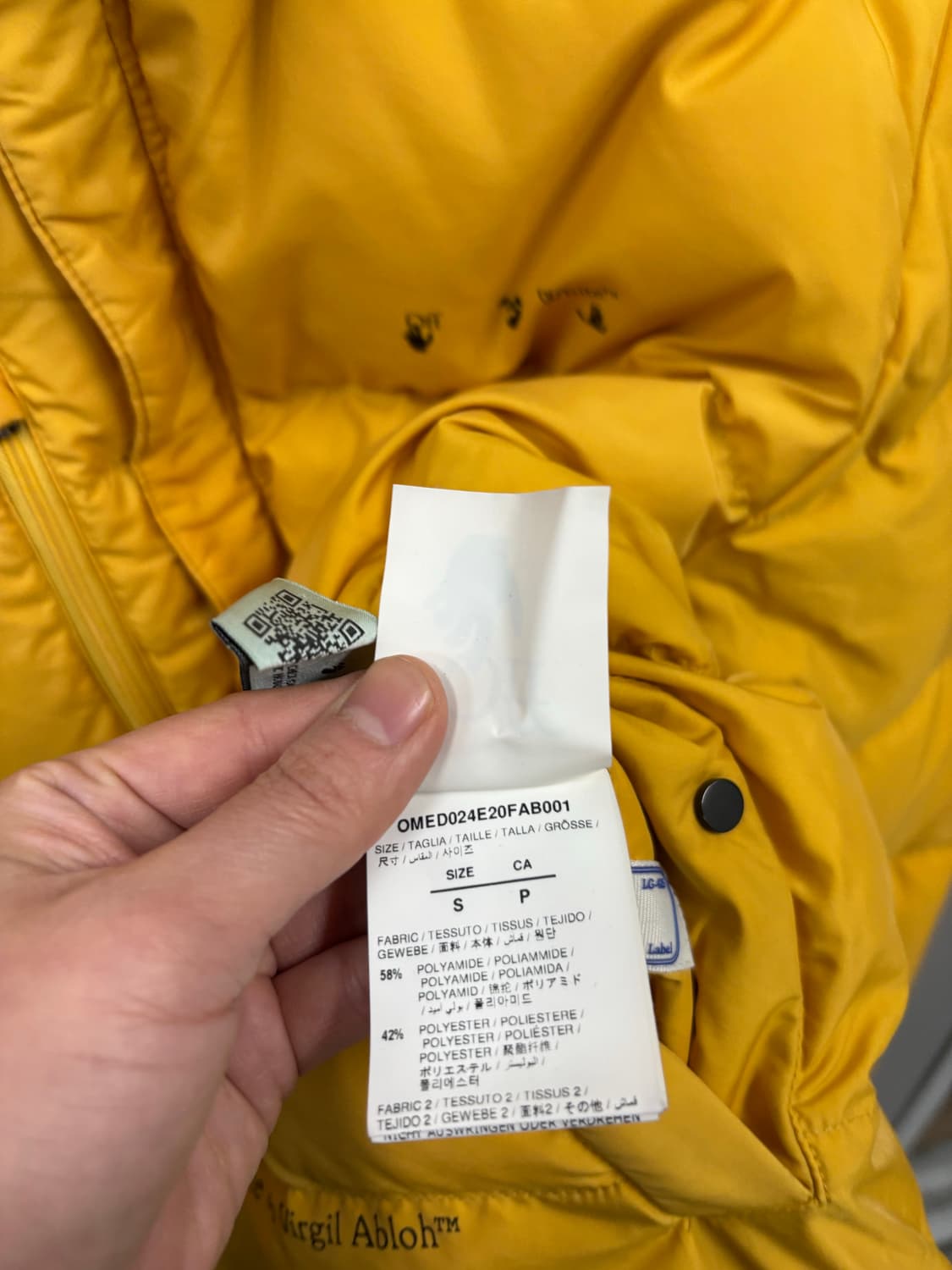 큐알인증)오프화이트 리버시블 숏 다운패딩 상품이미지8