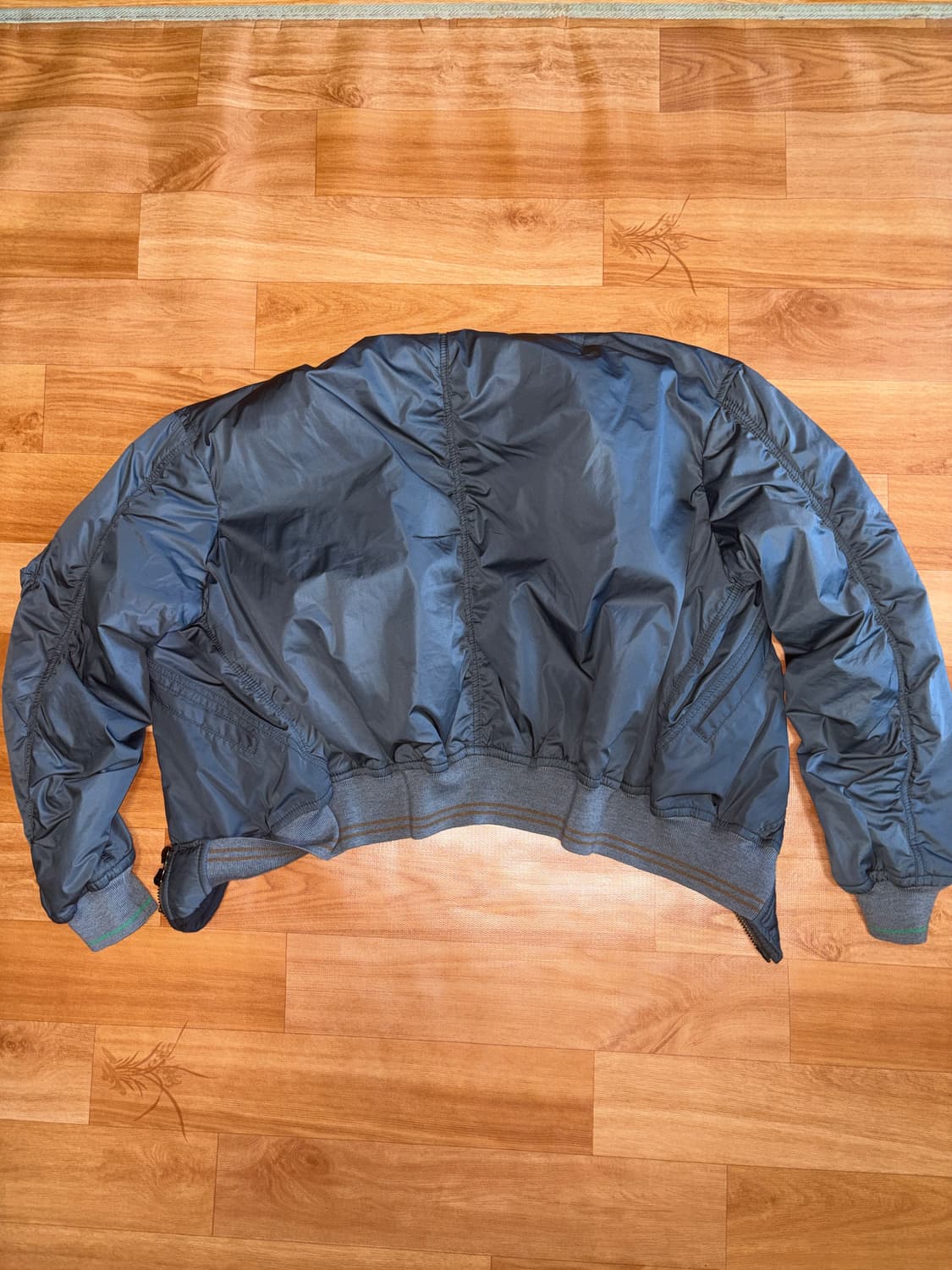 하이더아커만 19ss Grey Zipped Nylon Bomber 상품이미지5