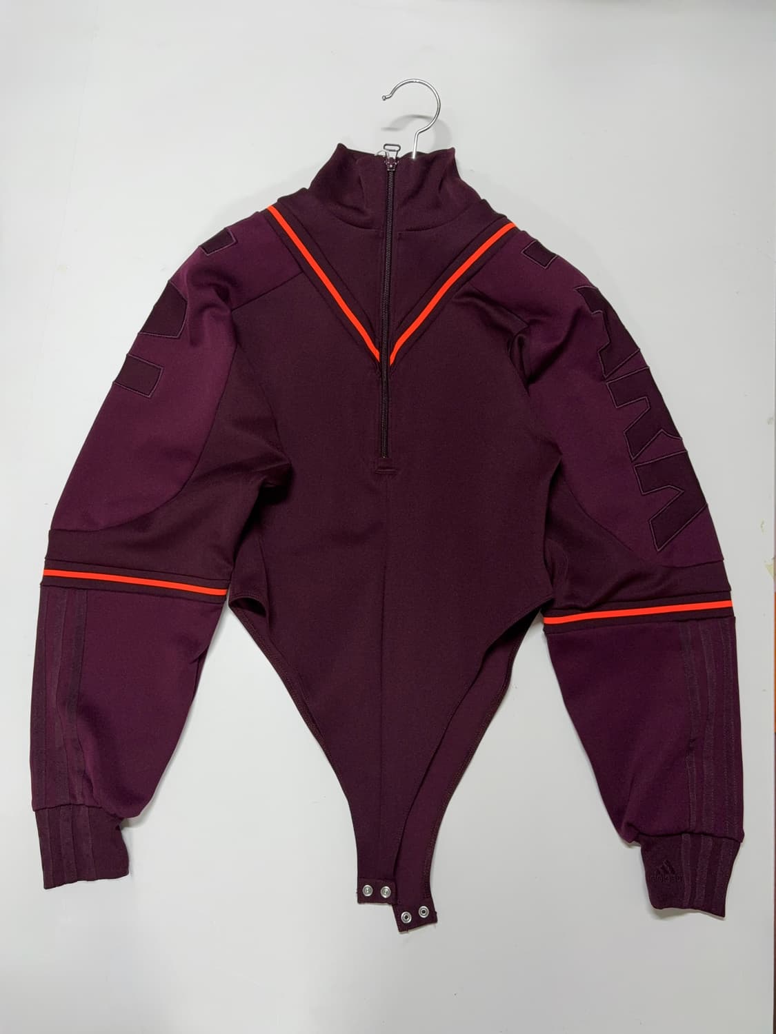 pakaian adidas 져지 바디수트 상품이미지3