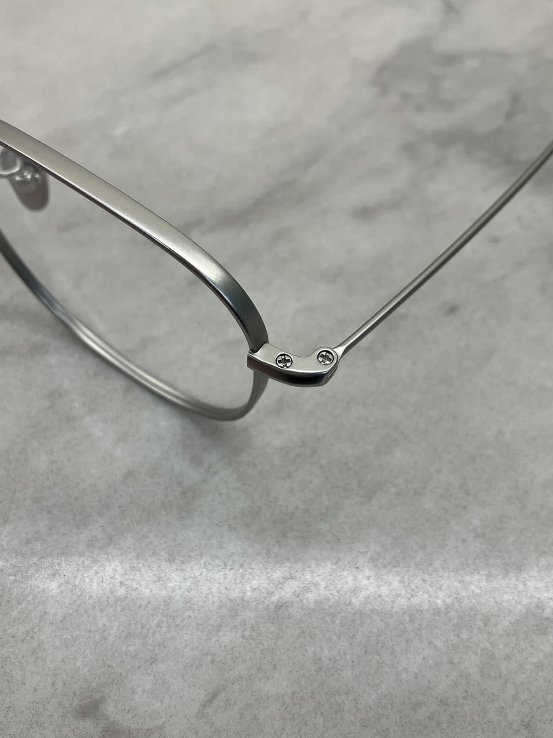 경성 京城 티타늄 올 실버 소프트 스퀘어 메탈테 안경 상품이미지2