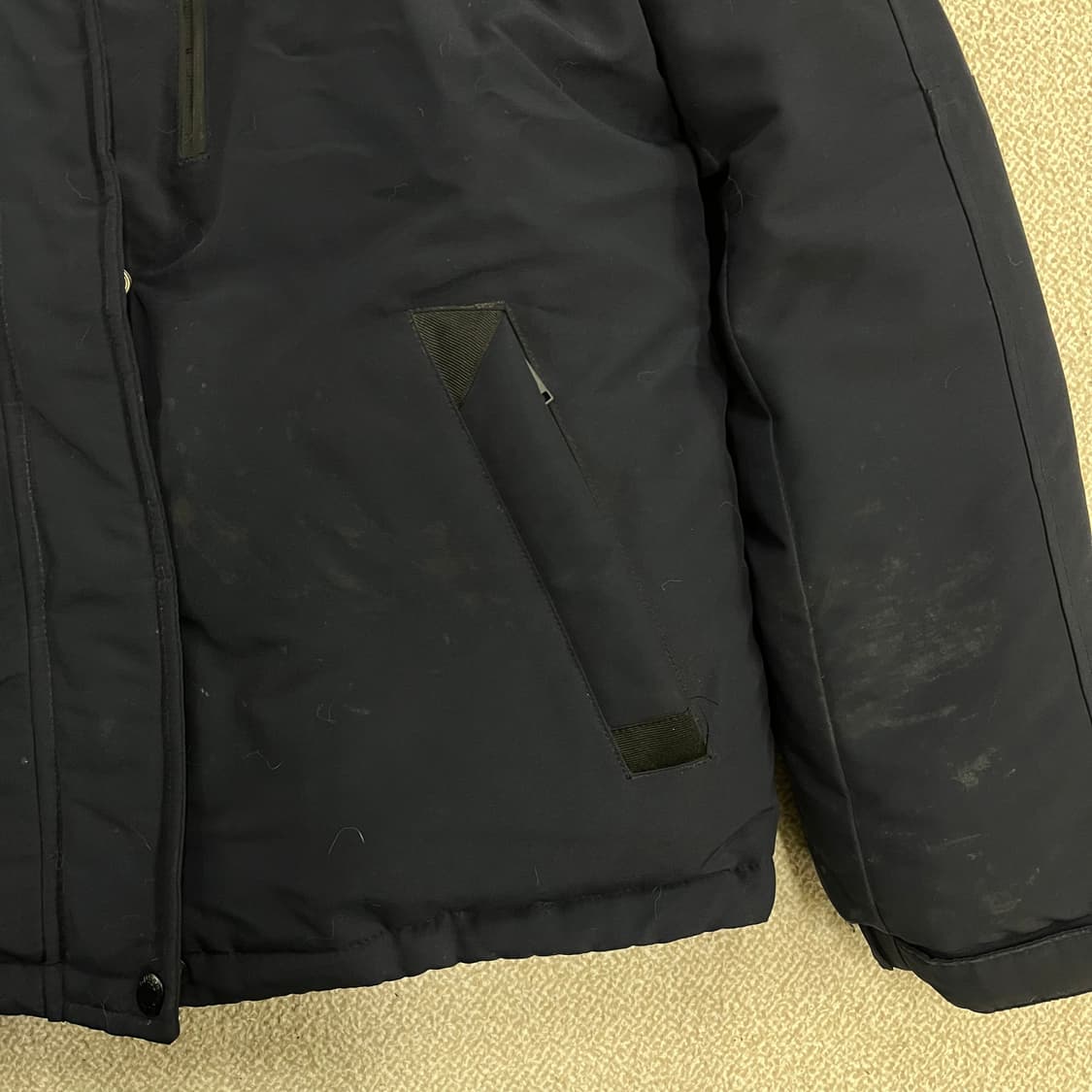 [S] 게스 덕다운 라쿤털 후드 숏 패딩 점퍼 0105M1 상품이미지4