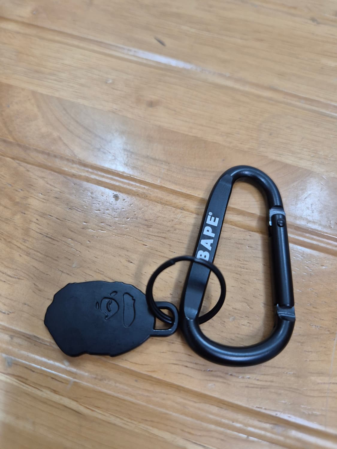 베이프 카라비너 키링 상품이미지1