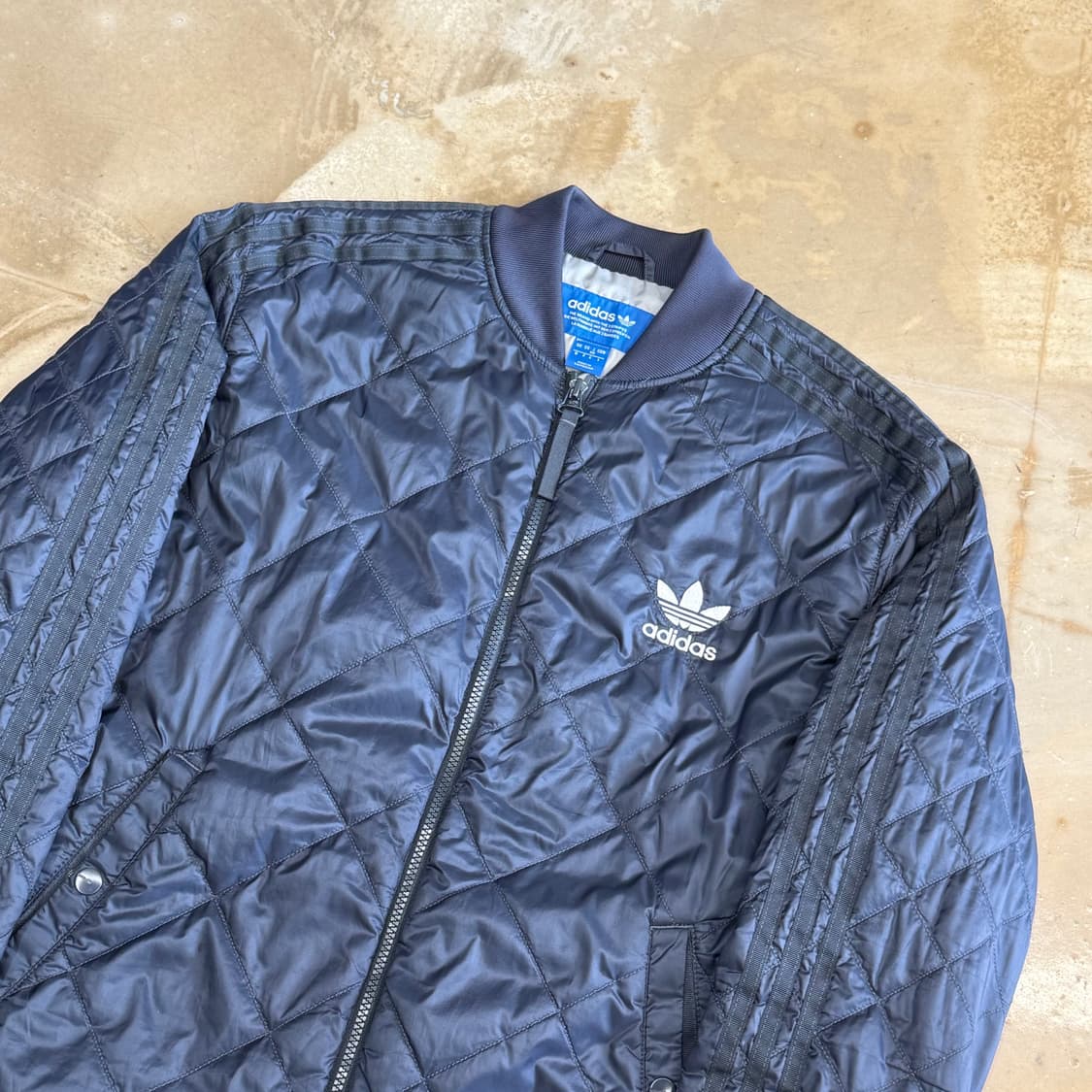 L 아디다스 삼선 네이비 퀄팅 자켓 상품이미지1