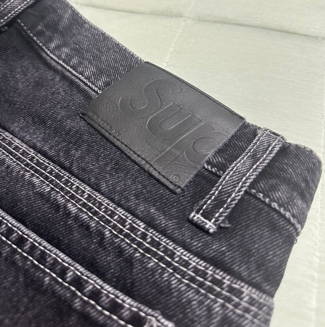 슈프림 21SS 핸드스타일 페인터 반바지 상품이미지3